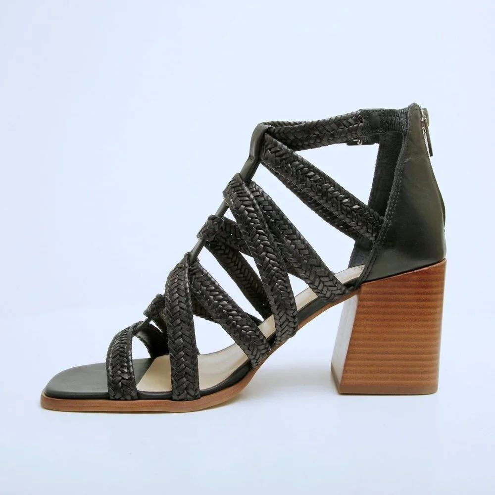 NWT‎ Vince Camuto Nissena Leather Strappy Heeled Sandals